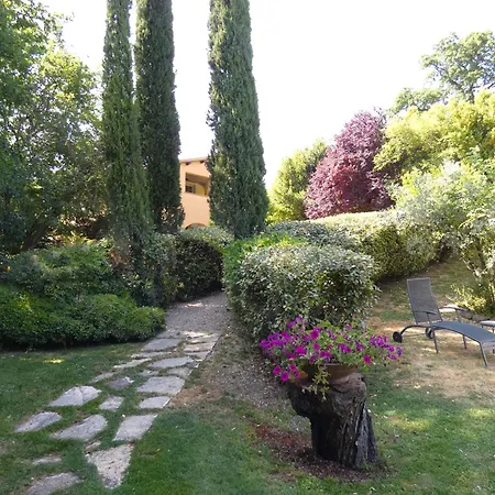 Scappo In Umbria, Claudia *