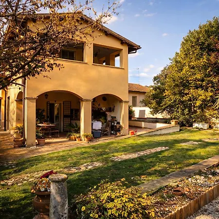 Villa Scappo In Umbria, Claudia Foligno